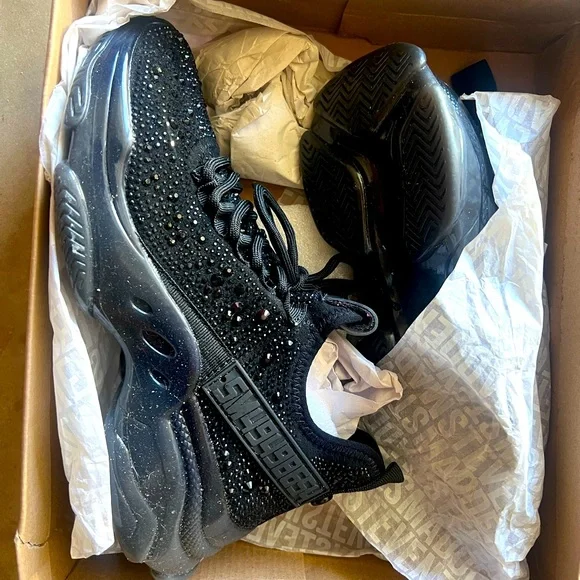 Alley platform 2025 sneaker steve madden